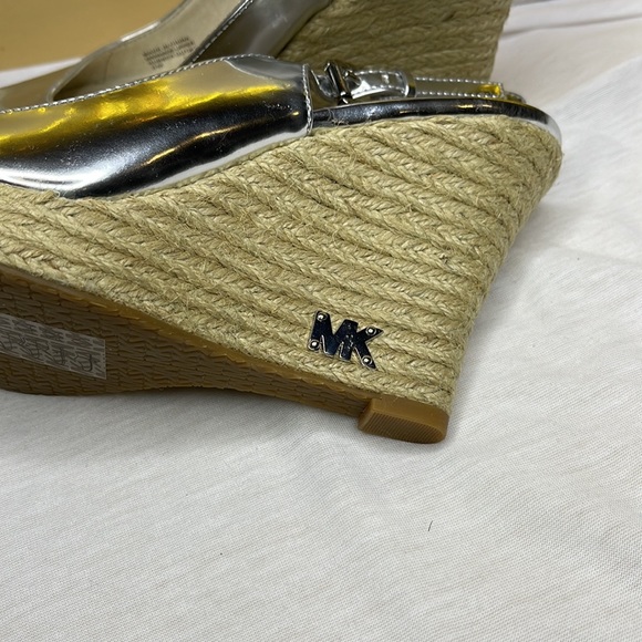 Michael Kors Metallic Pu Kami SlingBack Wedges - Picture 12 of 14